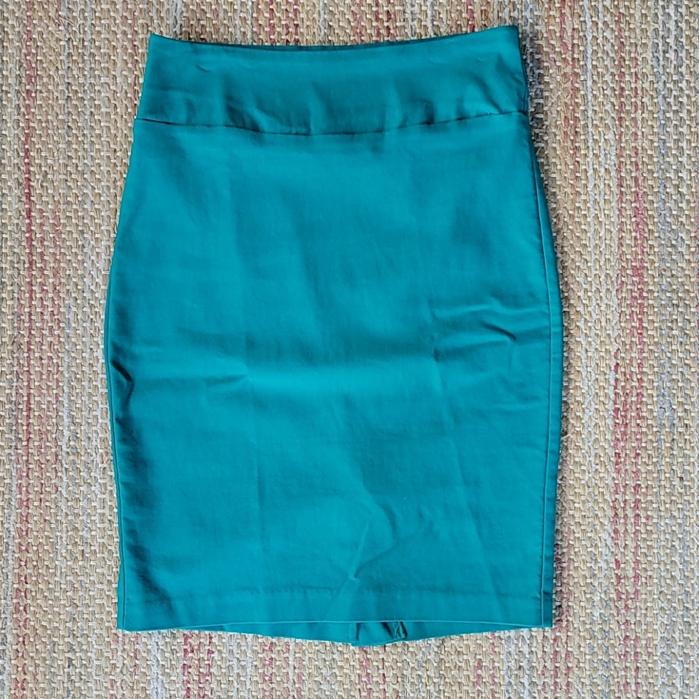 BCX Pencil Skirt